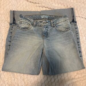 REVICE Light Wash Low-Rise Women’s Jeans